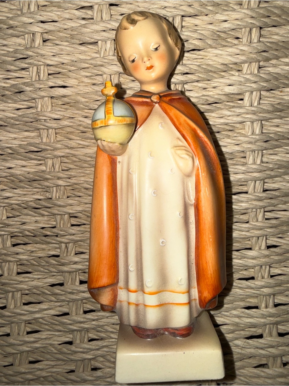 RARE Hummel THE HOLY CHILD 70 7.5" Figurine, 1950's Germany vintage